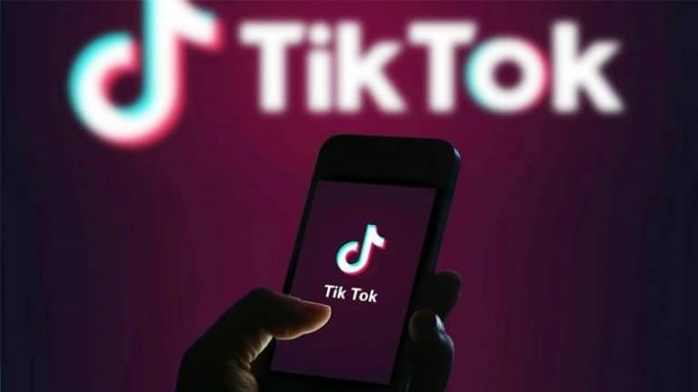 Hướng dẫn cách đổi năm sinh trên tiktok chi tiết nhất