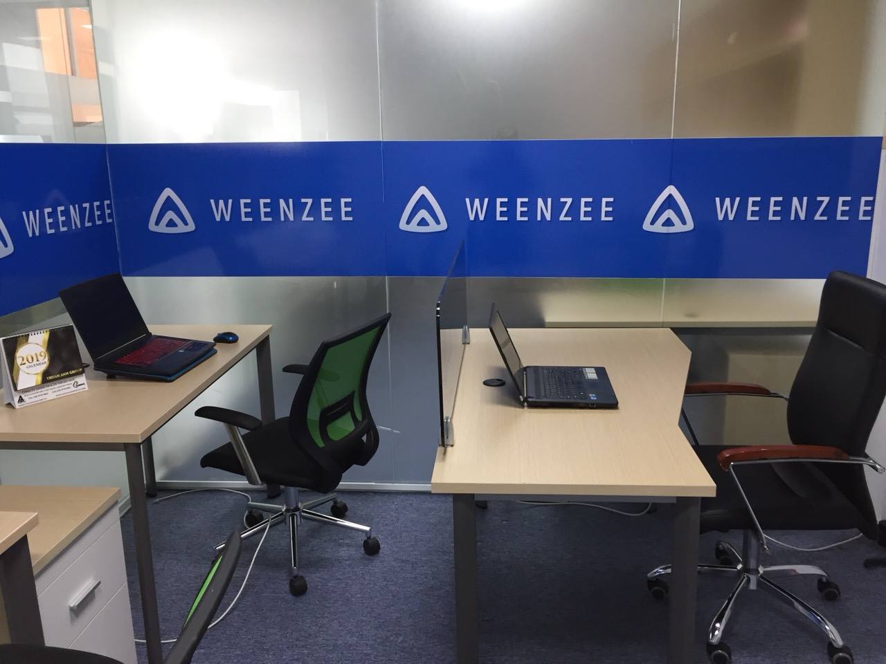 WeenZee Official.jpg